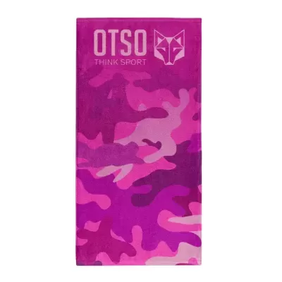 Toalha esportiva rosa com padrão camuflado e logotipo OTSO