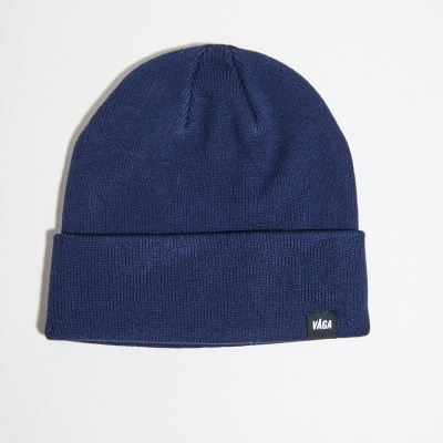 Gorro azul escuro de malha com etiqueta ILLCA