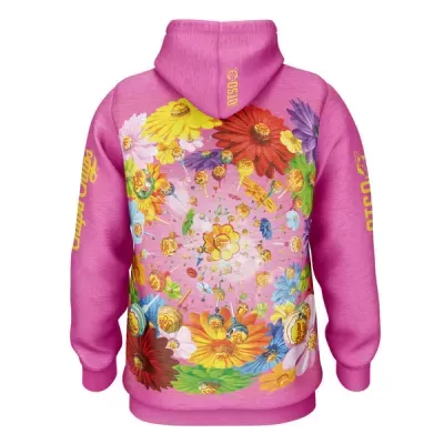 Sweatshirt rosa com estampa floral colorida e texto amarelo nas mangas e capuz