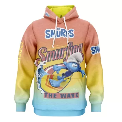 Sweatshirt colorida com estampa dos Smurfs e texto relacionado ao surf