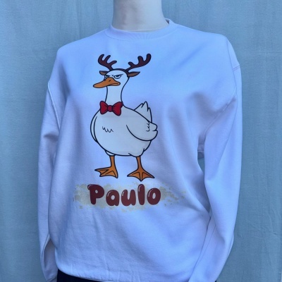 Sweatshirt branca com pato e texto Paulo