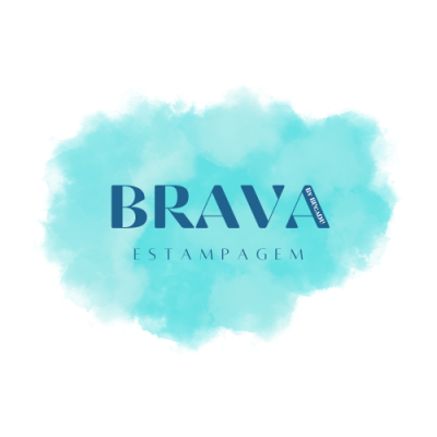 Logótipo BRAVA ESTAMPAGEM com fundo azul aguarelado