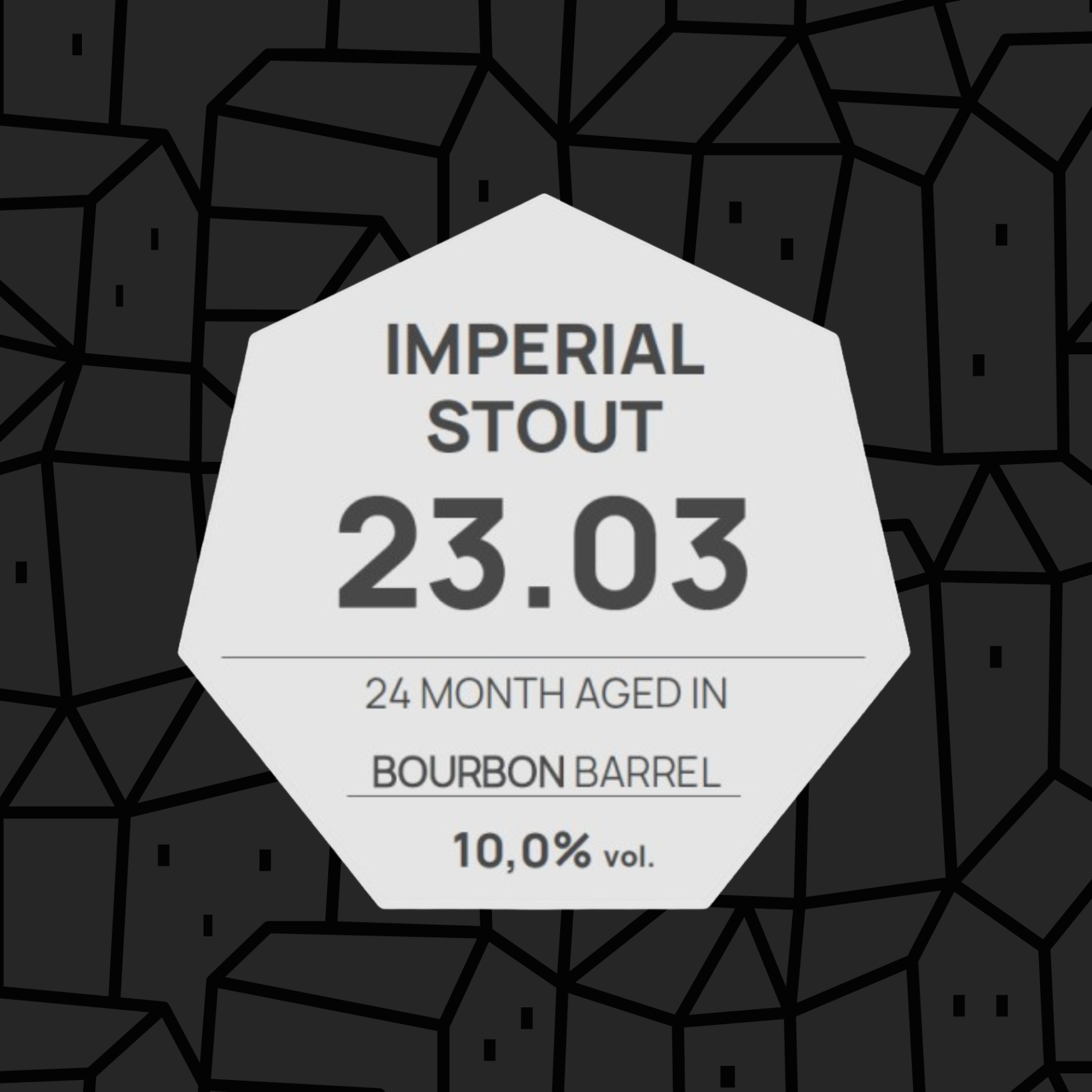 Etiqueta de Imperial Stout 23.03 com texto sobre fundo preto geométrico