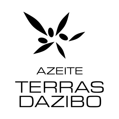 Logotipo em preto e branco com folhas e texto AZEITE TERRAS DAZIBO
