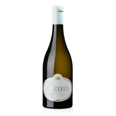 Garrafa de vinho branco Freixo Special Edition com rótulo branco oval