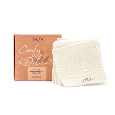 Pacote de cinco discos desmaquilhantes reutilizáveis brancos e caixa castanha da marca NAUA