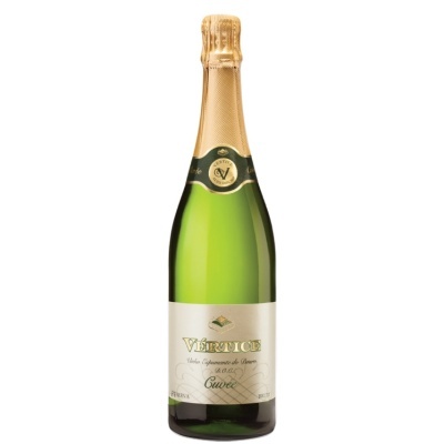 Garrafa de espumante Vértice Cuvee com rótulo branco e dourado