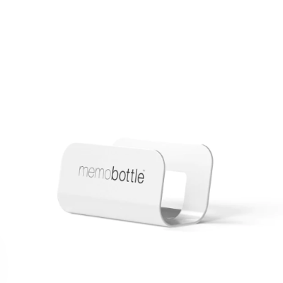 Suporte branco para garrafa com texto memobottle