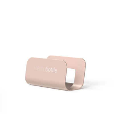Suporte para garrafa cor de rosa com texto MEMObottle