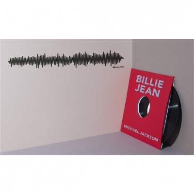 Disco de vinil Billie Jean de Michael Jackson com representação gráfica do som na parede