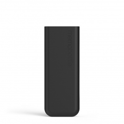 Power bank preto retangular com texto 'memobird'