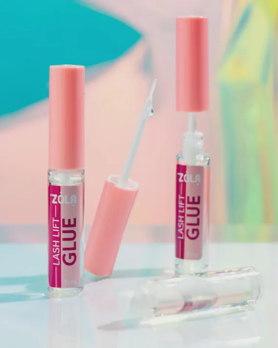 ZOLA Lash Lift Glue 5 ml - Cola para Laminação de Pestanas Tubos de cola para pestanas ZOLA Lash Lift Glue com tampas rosas