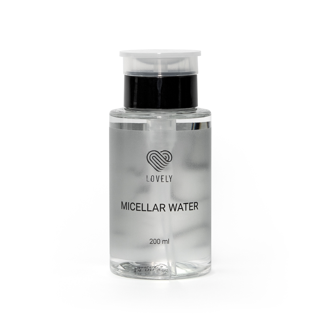 Água Micelar Lovely 200ml - Limpeza de Pestanas e Sobrancelhas Frasco transparente de micellar water da marca LOVELY