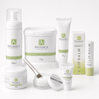 Produtos de cuidados para a pele da marca Nuance by Electric Ink com embalagens brancas e detalhes verdes.