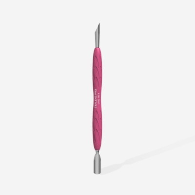 Ferramenta de manicure rosa com pontas metálicas