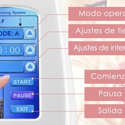 Dispositivo azul com ecrã digital e controlo por botões, usado para sistema de emagrecimento.