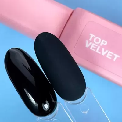 Amostras de verniz de unhas preto brilhante e mate com caixa rosa Top Velvet