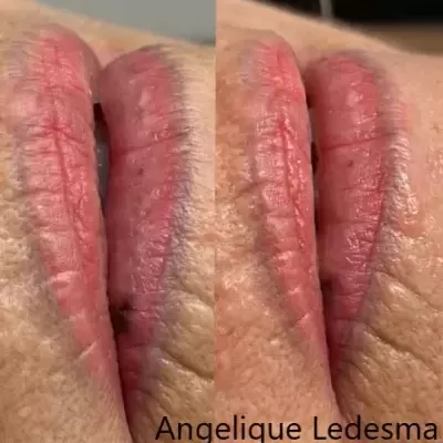 Lábios humanos em close-up com textura detalhada e texto Angelique Ledesma.