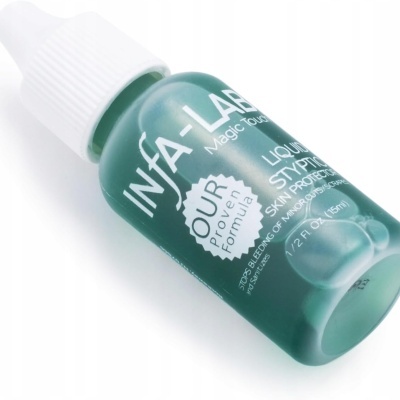 Frasco plástico verde com tampa branca de produto Liquido Styptic da INFA-LAB