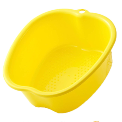 Bacia amarela de plástico com base texturizada e furo para pendurar