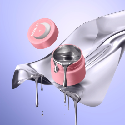 Pote rosa com tinta metálica prateada escorrendo