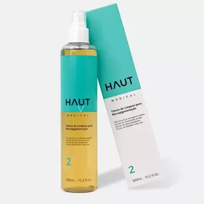 Spray tónico de limpeza para micropigmentação em embalagem azul turquesa e branca
