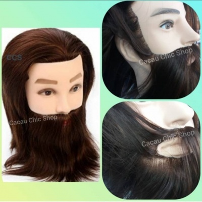 Cabeça de manequim com cabelo e barba castanhos sintéticos