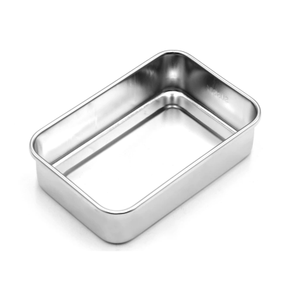 Forma retangular de metal prateado com cantos arredondados