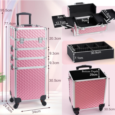 Mala de maquilhagem rosa com textura matelassé e várias divisórias interiores