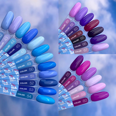 Amostras de verniz de unhas em tons azuis, lilases, rosas e roxos numerados
