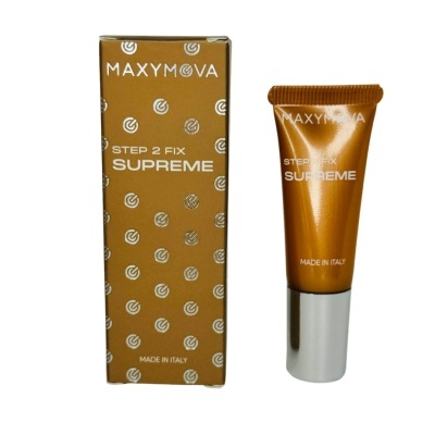 Produto cosmético MAXYMOVA STEP 2 FIX SUPREME em embalagem e tubo dourados com tampa prateada