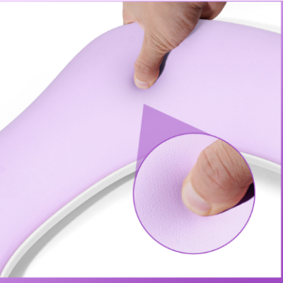 almofada de apoio lavanda com textura de couro sintético