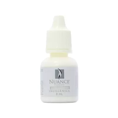Frasco branco pequeno com rótulo NUANCE ELEMENTS, INORGÂNICA, 8 mL