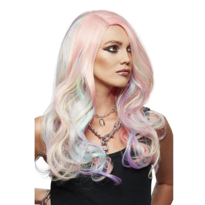 Peruca longa ondulada tons pastéis rosa azul lilás em modelo com top preto e colar