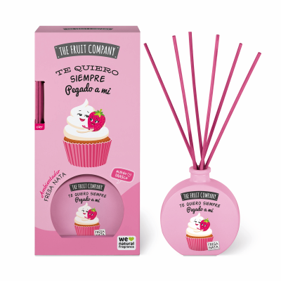 Difusor aromático rosa com embalagem de cupcake e texto TE QUIERO SIEMPRE Pegado a mi