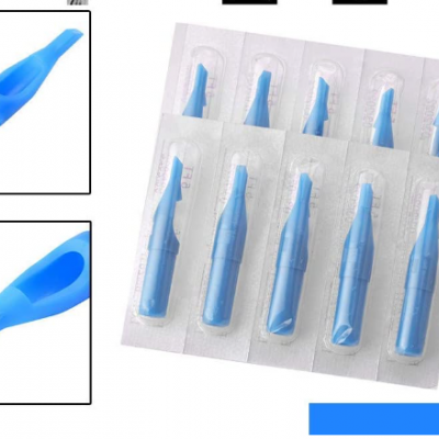 Conjunto de pontas de limpeza azuis em embalagem transparente