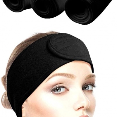 Faixas de tecido preto enroladas e faixa preta para cabeça com fecho de velcro