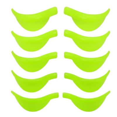 Dez protetores de silicone verdes fluorescentes para dedos, dispostos em duas colunas e cinco linhas