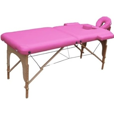 Mesa de massagem portátil rosa com estrutura de madeira e apoios almofadados
