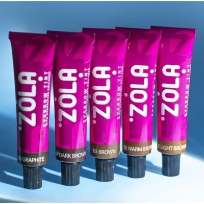 Cinco tubos roxos de tinta para cabelo ZOLA em diferentes tons de castanho e cinza.