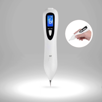 Dispositivo branco tipo caneta com ecrã digital azul e botões ON/OFF e OUT