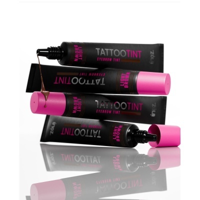 Tubos pretos com tampa rosa de tinta para sobrancelhas TATTOOTINT LIGHT BROWN