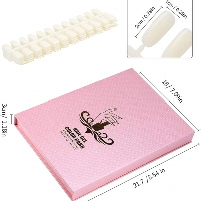 Conjunto de unhas artificiais com caixa rosa e amostras brancas