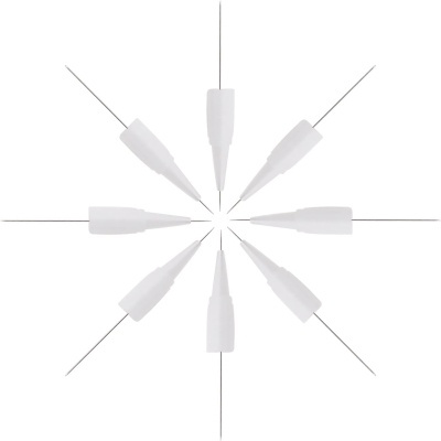 agujas con mangos blancos en círculo sobre fondo blanco