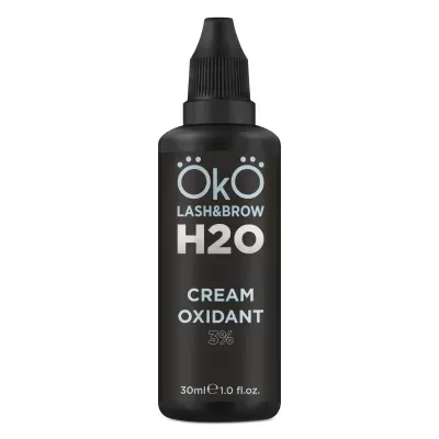 Frasco preto de creme oxidante ÖkÖ Lash&Brow H2O 3% 30ml