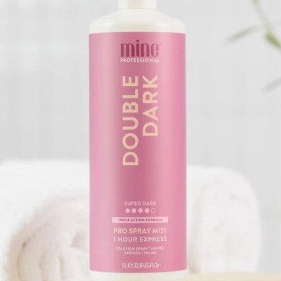 Frasco rosa e branco de spray de bronzeamento Mine Professional Double Dark