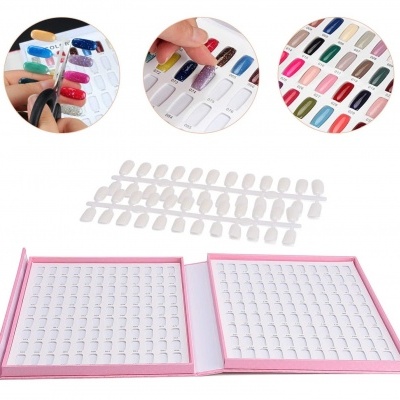 Conjunto de paletas acrílicas transparentes para amostras de verniz em livro rosa