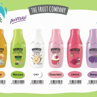 Seis frascos coloridos de perfumes The Fruit Company em forma de frutas com indicação de 40ml e fragrância original da Espanha.