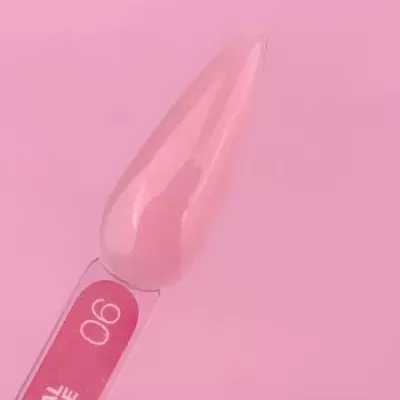 amostra de verniz de unhas cor rosa opalina com efeito brilhante