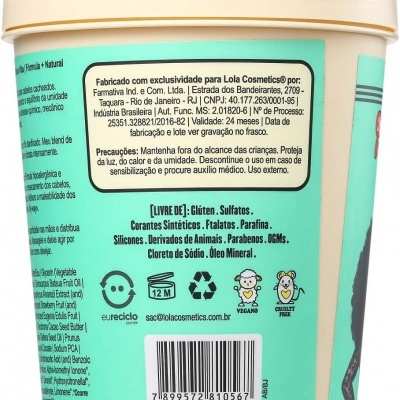 Embalagem de creme hidratante turquesa e bege com texto em português.